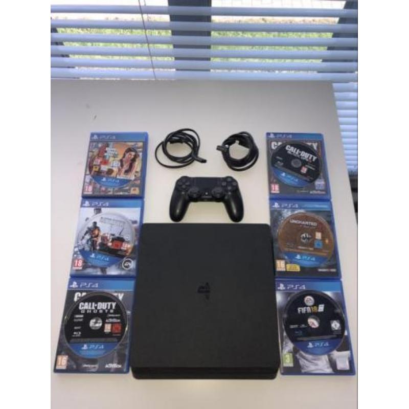 PlayStation 4 slim 1TB