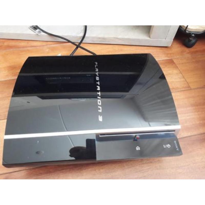 PlayStation 3 40 GB + 4 controllers en 9 spellen