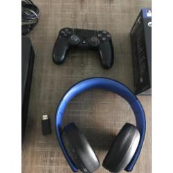Te koop PlayStation 4 slim 1 TB