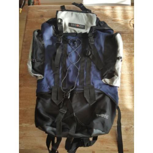 hiking rugzak 65 ltr